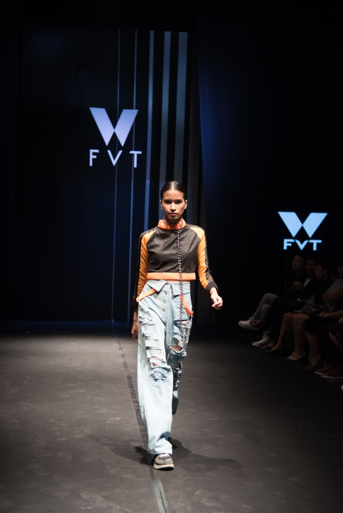 Fashion V together